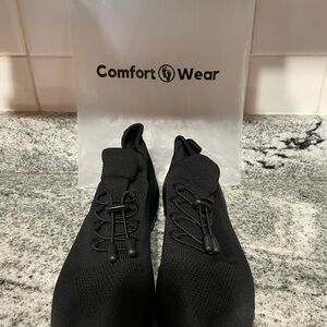 New in bag Black Comfort Wear Sneakers. Size 9.5.